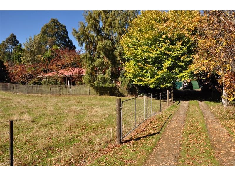 33 Wattle Hill Road, Mountain River TAS 7109