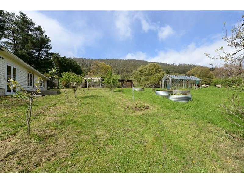 99 Benders Road, Huonville TAS 7109