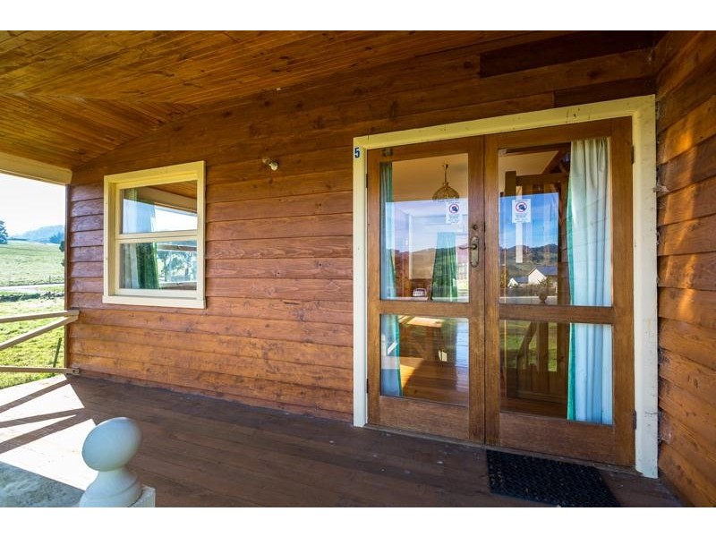 5 Solly Court, Cygnet TAS 7112