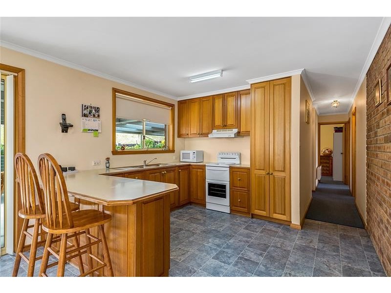 16 Kallista Drive, Huonville TAS 7109