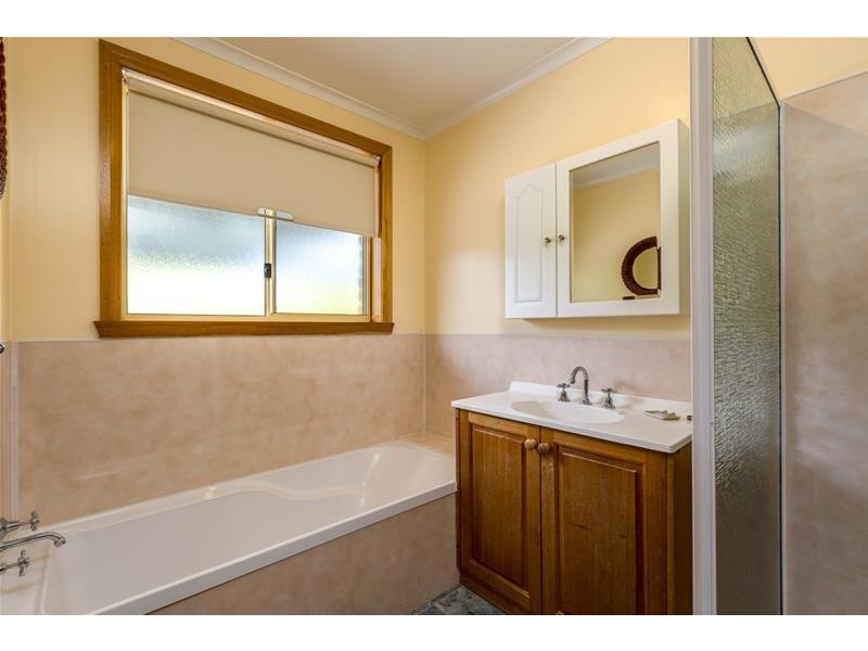 16 Kallista Drive, Huonville TAS 7109