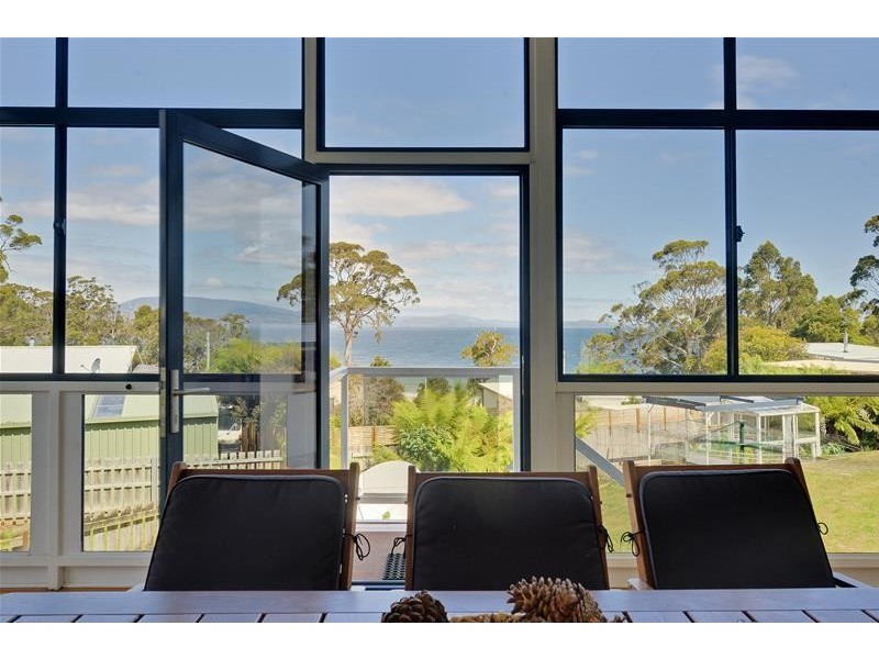 5681 Channel Highway, Verona Sands TAS 7112