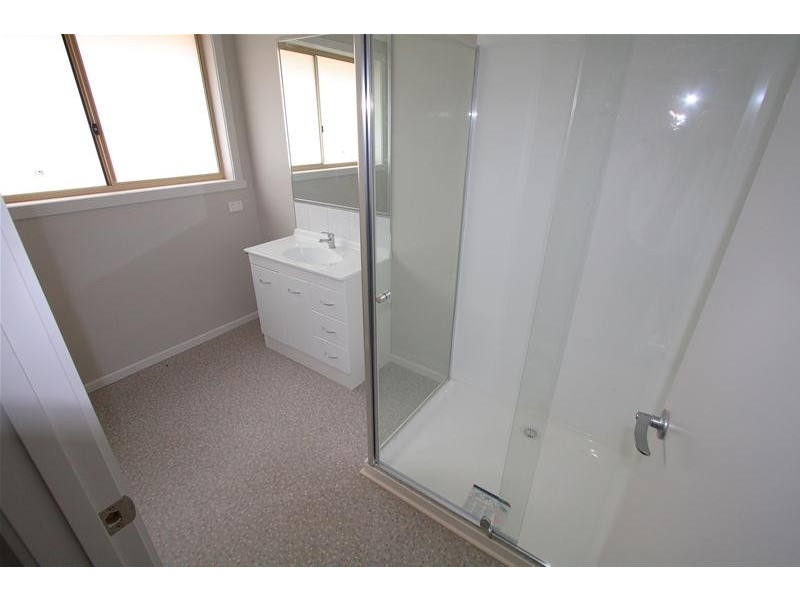 2/9 Knopwood Lane, Huonville TAS 7109