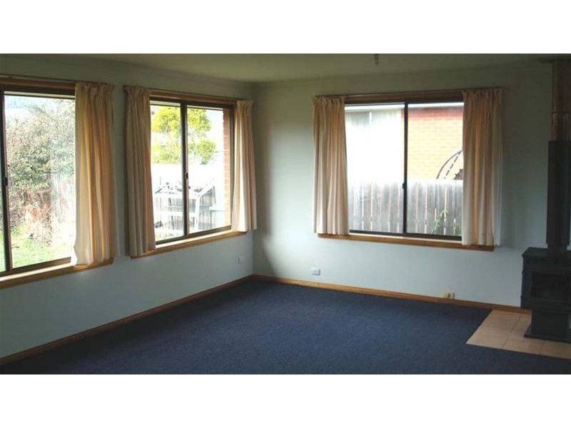 8a Acacia Street, Huonville TAS 7109