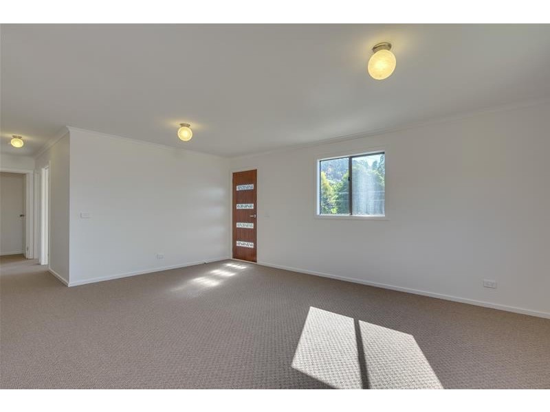 2713 Huon Highway, Huonville TAS 7109