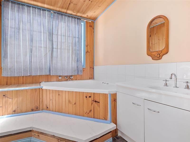 4046 Huon Highway, Castle Forbes Bay TAS 7116