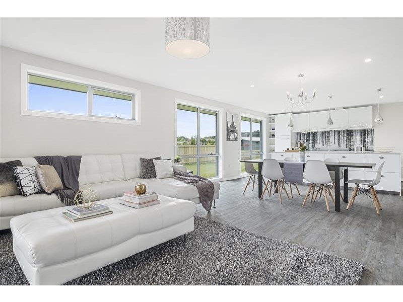 8 Ellison Street, Huonville TAS 7109