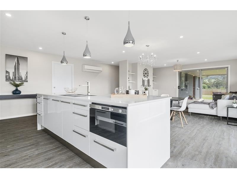 8 Ellison Street, Huonville TAS 7109