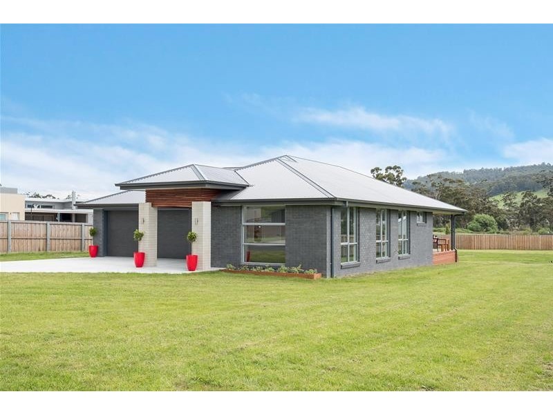 8 Ellison Street, Huonville TAS 7109