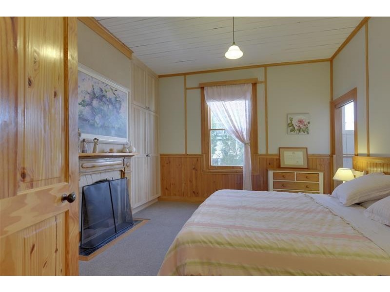 5 New Road, Franklin TAS 7113