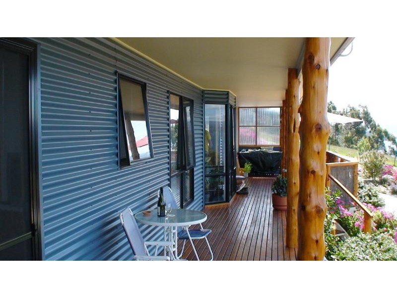 25 Klasen Road, Police Point TAS 7116