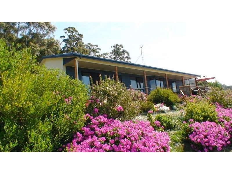 25 Klasen Road, Police Point TAS 7116
