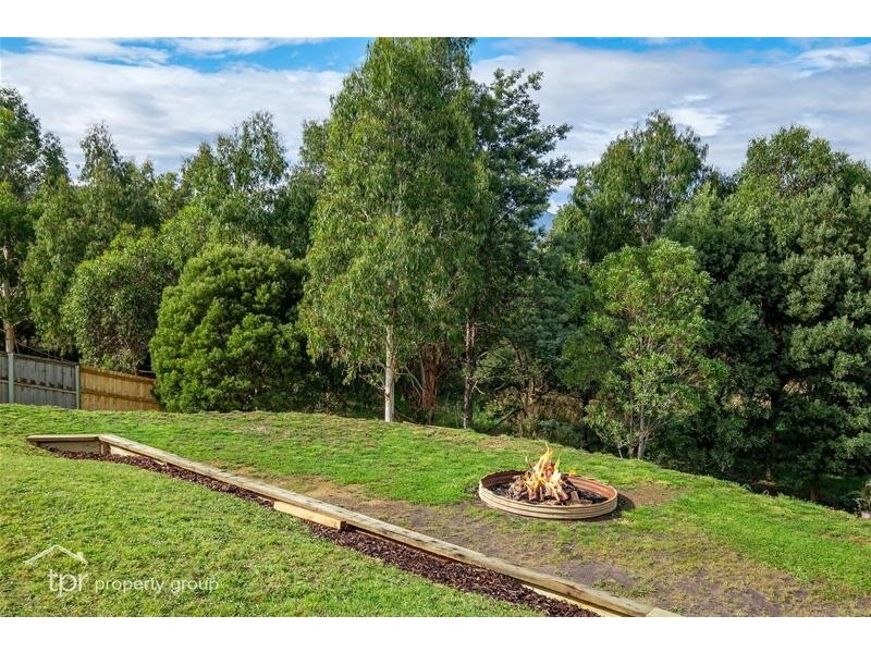 13 Dorgan Court, Cygnet TAS 7112