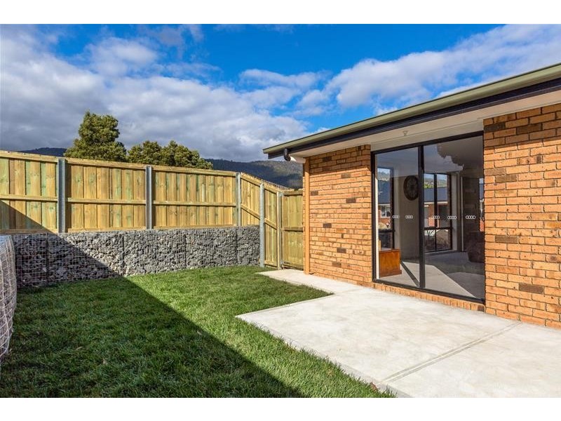 8/4 Walton Street, Huonville TAS 7109