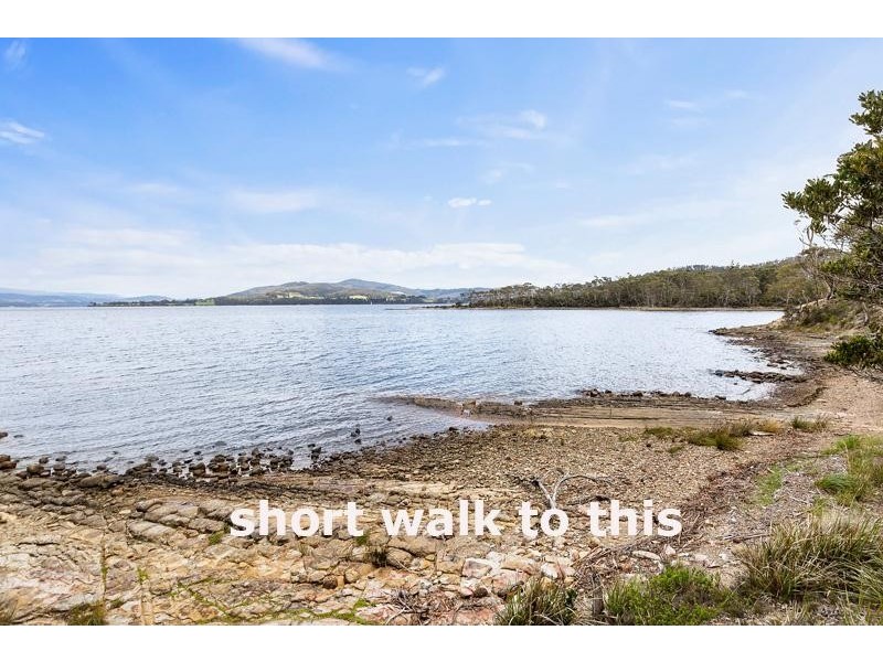 20 Sandrock Loop, Abels Bay TAS 7112