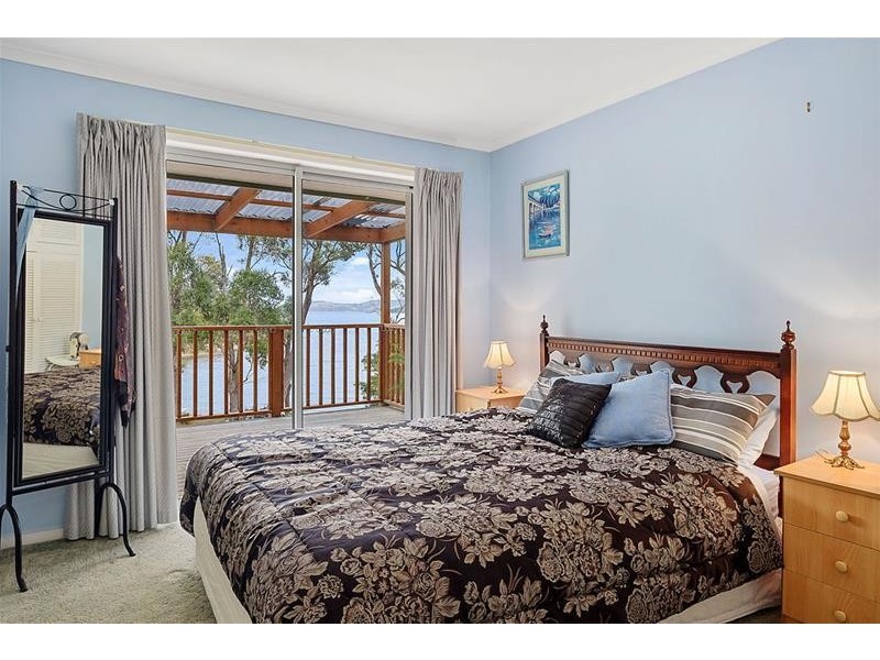 1 Crooked Tree Point, Nicholls Rivulet TAS 7112