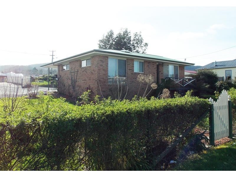 2 Thorp Street, Cygnet TAS 7112