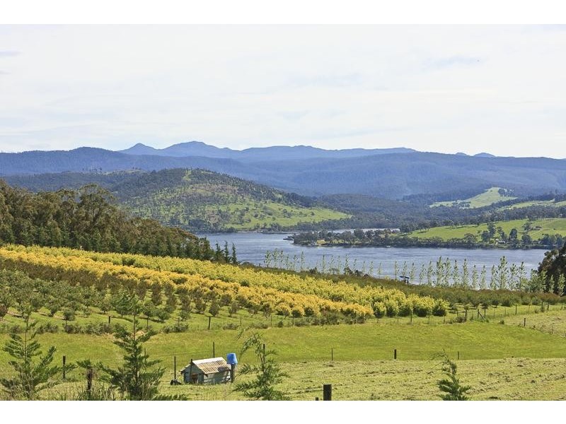 609 Silver Hill Road, Lower Wattle Grove TAS 7109