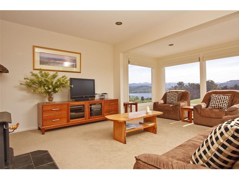 609 Silver Hill Road, Lower Wattle Grove TAS 7109