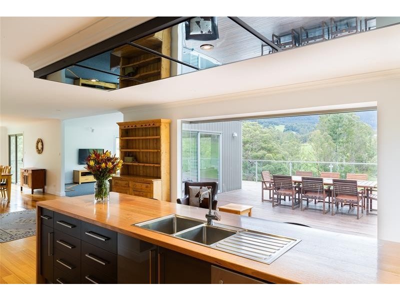 Mountain River TAS 7109