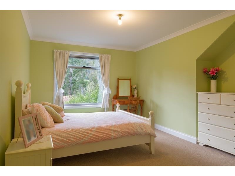 Mountain River TAS 7109