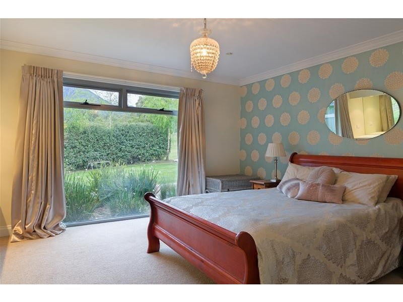 Mountain River TAS 7109