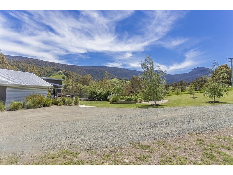 Mountain River TAS 7109