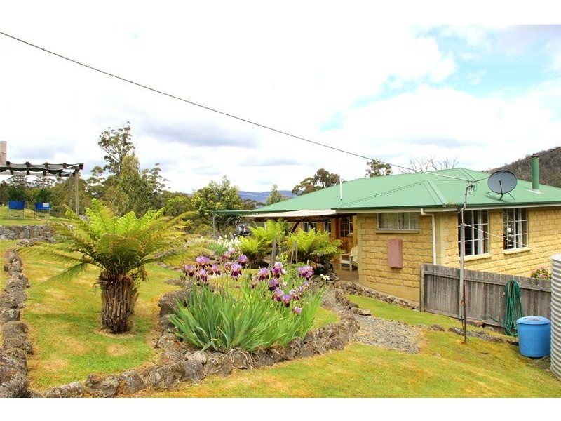65 Sharpes Road, Crabtree TAS 7109
