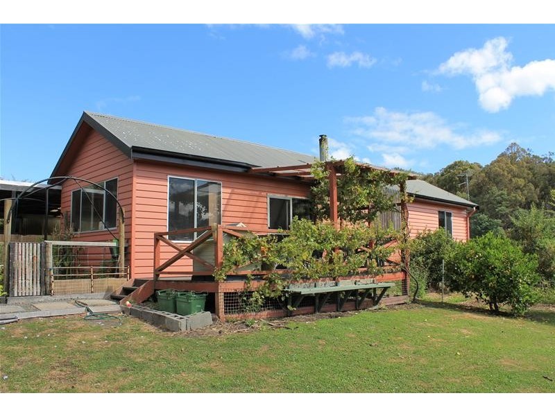 20 Emma Street, Cygnet TAS 7112