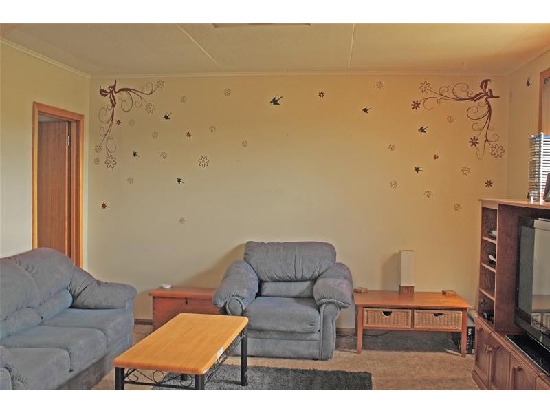 20 Emma Street, Cygnet TAS 7112