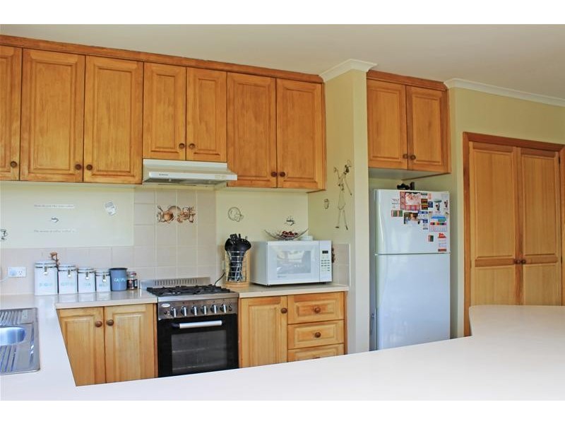 20 Emma Street, Cygnet TAS 7112