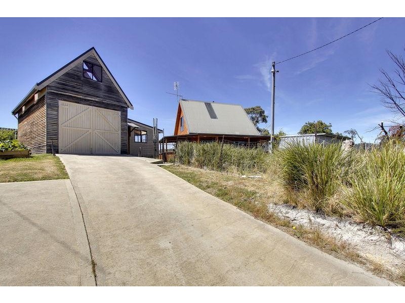 42 Chuter Street, Deep Bay TAS 7112