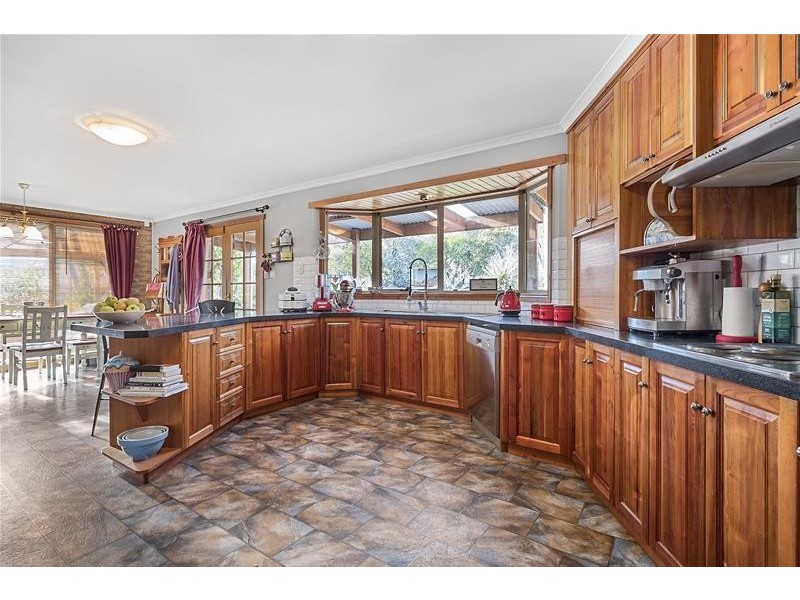 14 Packers Road, Huonville TAS 7109