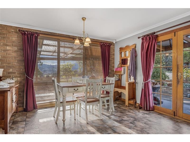 14 Packers Road, Huonville TAS 7109