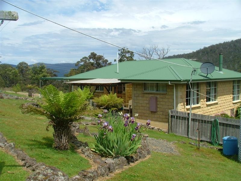 65 Sharpes Road, Crabtree TAS 7109