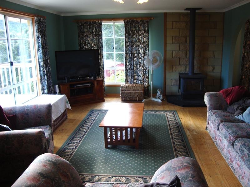 65 Sharpes Road, Crabtree TAS 7109