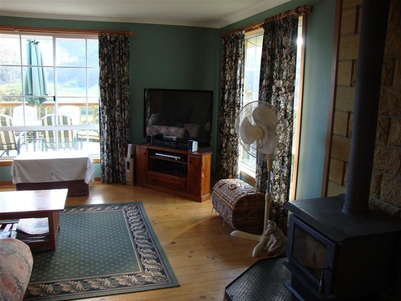 65 Sharpes Road, Crabtree TAS 7109