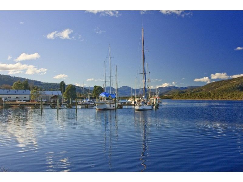 3347 Huon Highway, Franklin TAS 7113