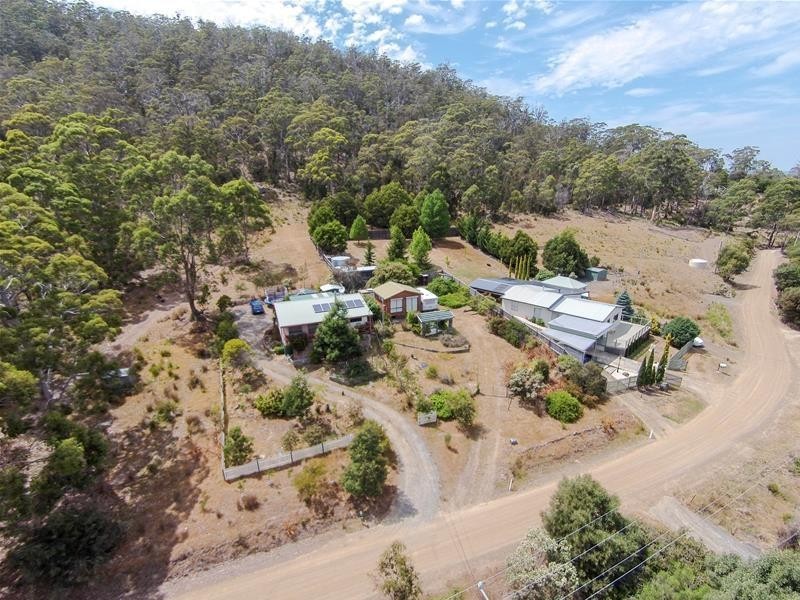 83 Williams Road, Randalls Bay TAS 7112