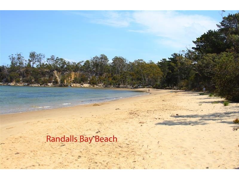 83 Williams Road, Randalls Bay TAS 7112