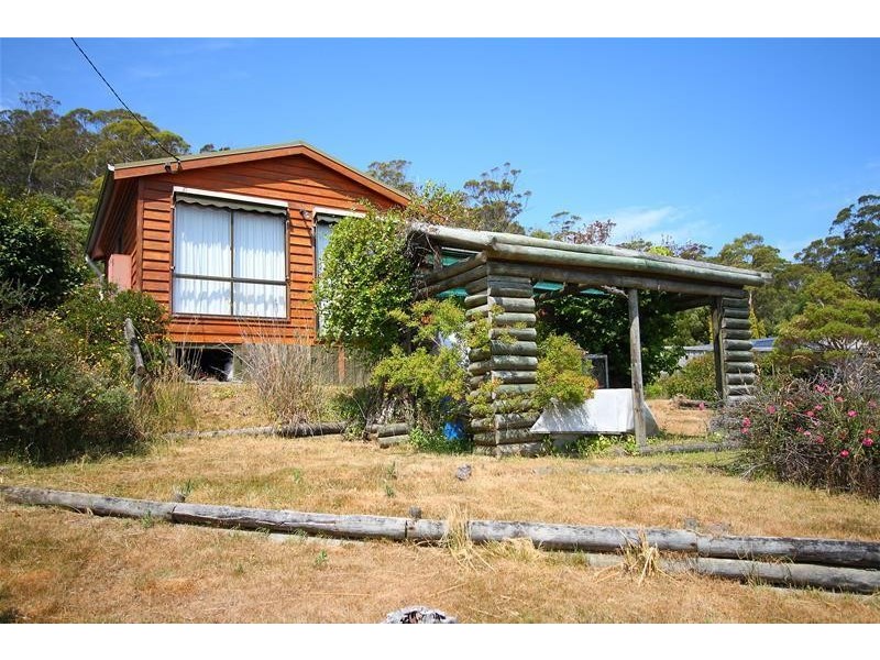 83 Williams Road, Randalls Bay TAS 7112
