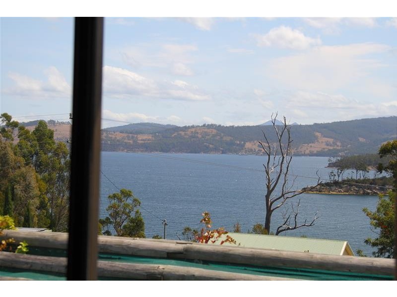 83 Williams Road, Randalls Bay TAS 7112