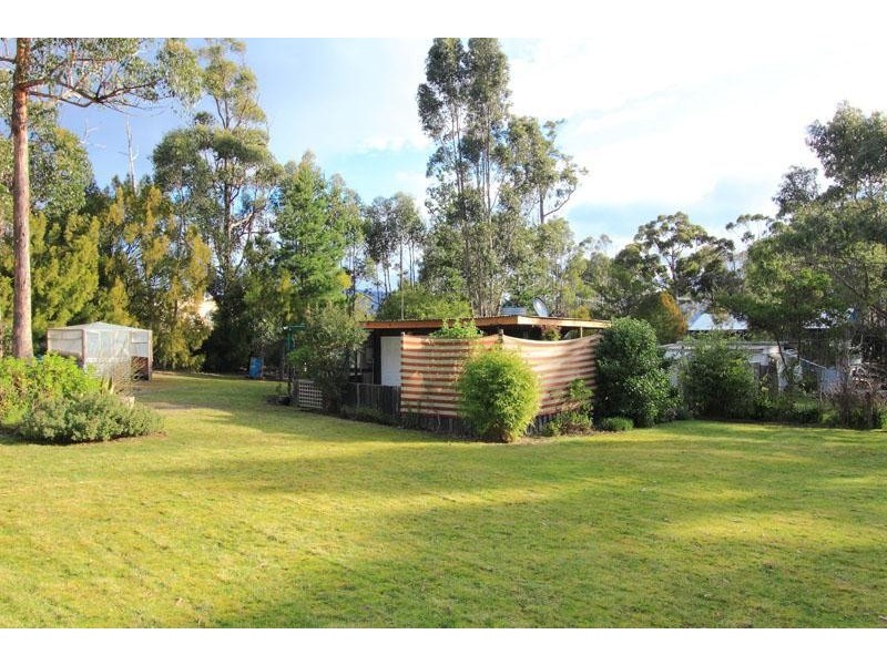 39 Sandrock Loop, Abels Bay TAS 7112