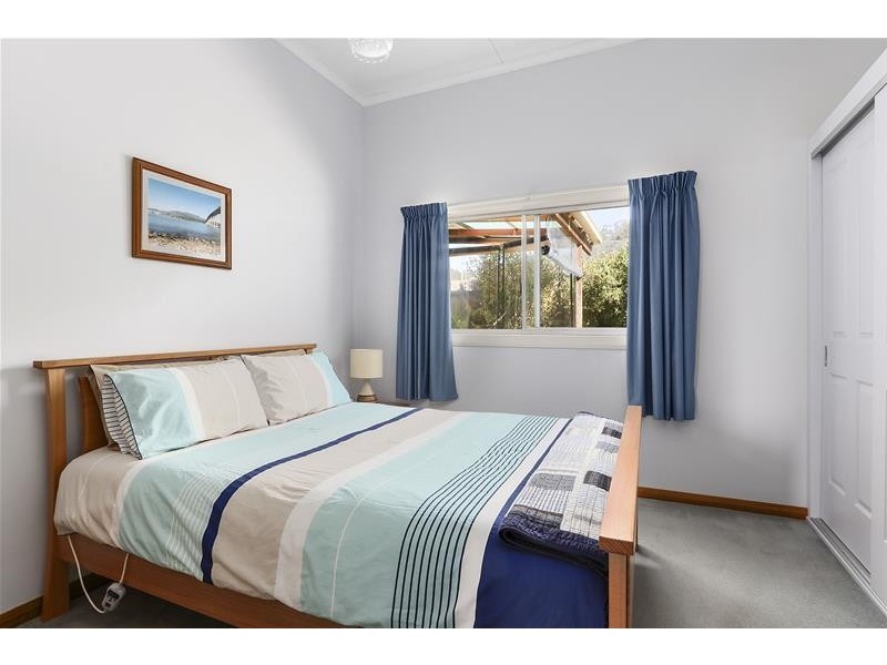 8 New Road, Franklin TAS 7113