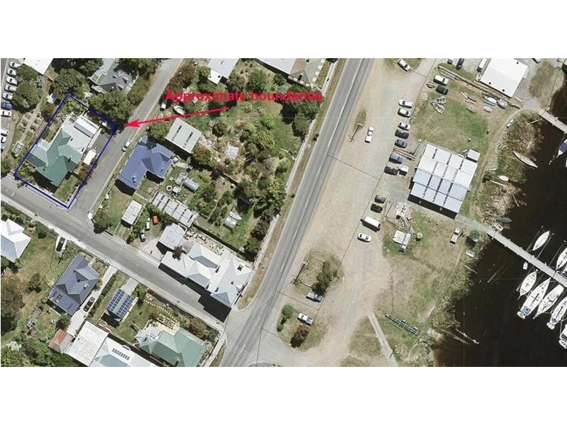 8 New Road, Franklin TAS 7113