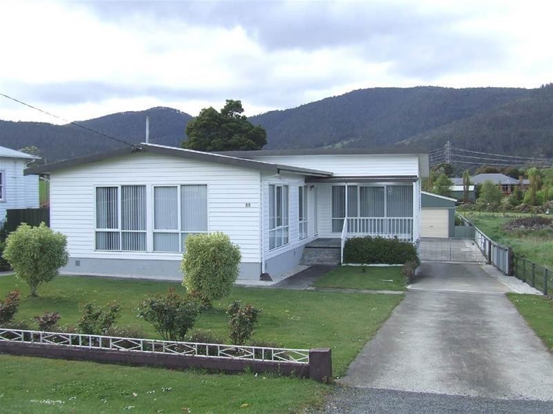 88 Main Street, Huonville TAS 7109