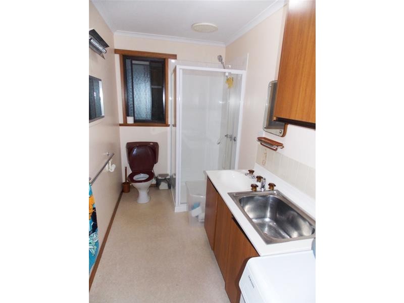 2/11 Mirramar Park, Blackmans Bay TAS 7052