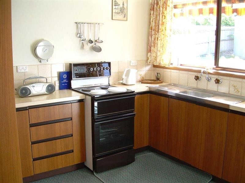 2/11 Mirramar Park, Blackmans Bay TAS 7052