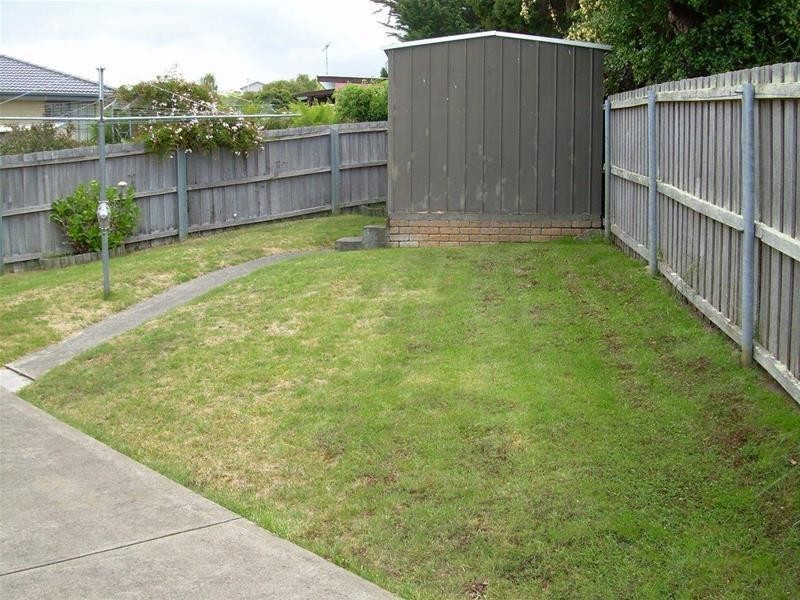 2/11 Mirramar Park, Blackmans Bay TAS 7052