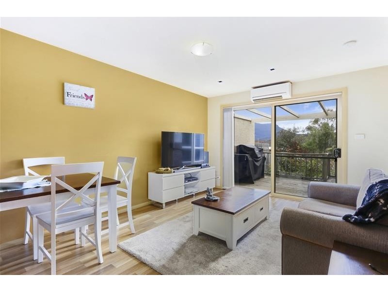 6 Alfreds Garden, Kingston TAS 7050